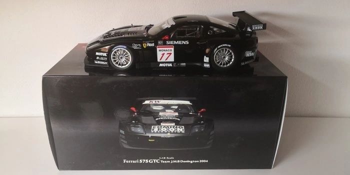 KYOSHO 1:18 - Ferrari 575 GTC JMB DONINGTON 2004 Wendlinger Melo