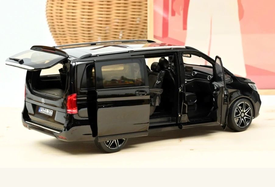 NOREV 1:18 - Mercedes V-Class AMG-Line 2018 black