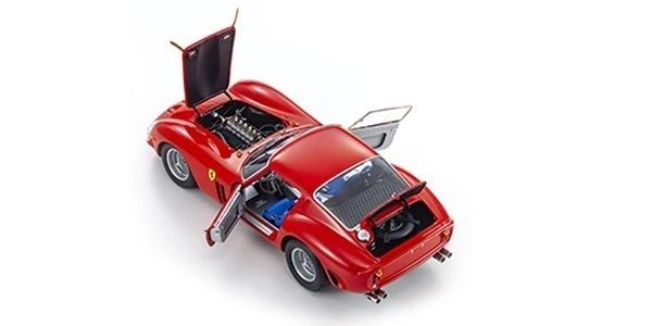 KYOSHO 1:18 - Ferrari 250 GTO Red 1962 **FULL OPEN**
