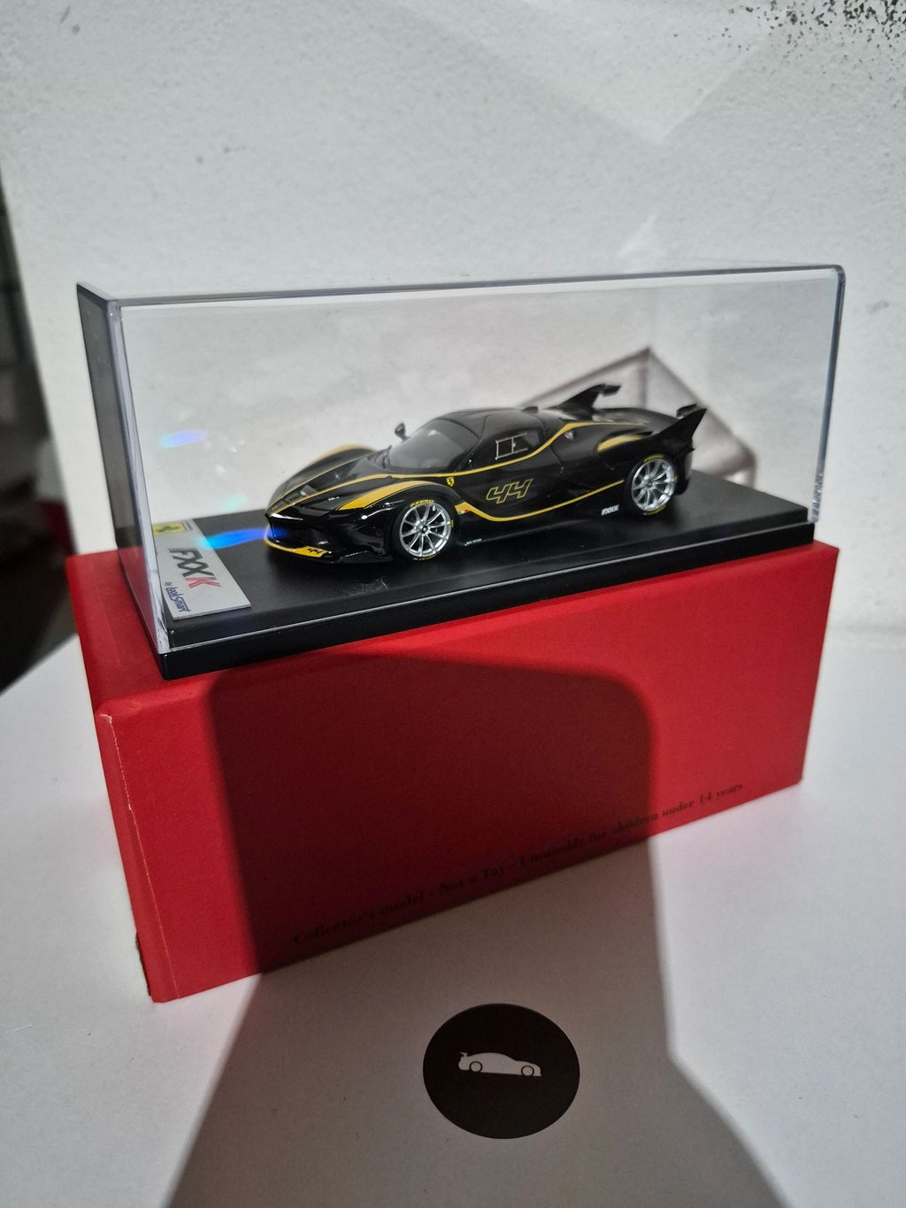 LOOKSMART 1:43 - Ferrari FXX-K Nero Daytona+Giallo Tristrato #44
