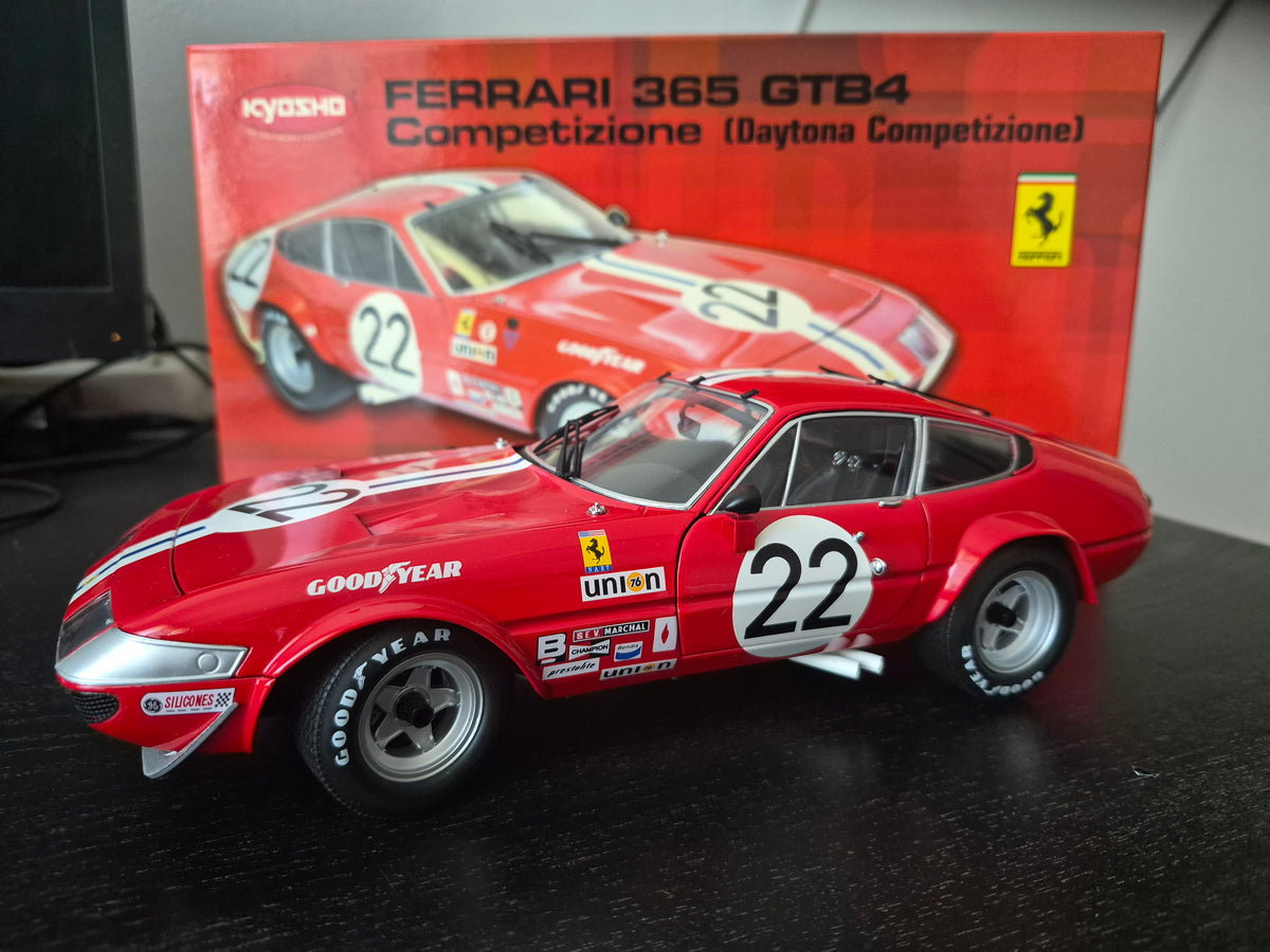 1:18 KYOSHO - Ferrari 365 GTB4 Competizione #71 Ch. Pozzi Le Mans 1974