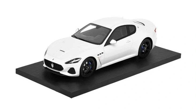 TSM x Maserati - 1:18 - Maserati GranTurismo 2017 Bianco perla Iridescente