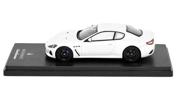 TSM x Maserati - 1:43 - Maserati GranTurismo 2017 Bianco perla Iridescente