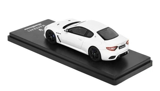 TSM x Maserati - 1:43 - Maserati GranTurismo 2017 Bianco perla Iridescente