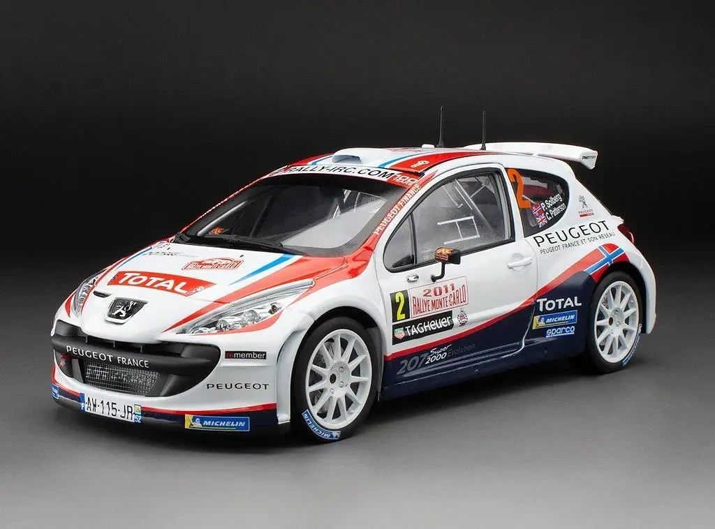 SUNSTAR 1:18 - Peugeot 207 S2000 #2 Montecarlo 2011 P. Solberg-Patterson