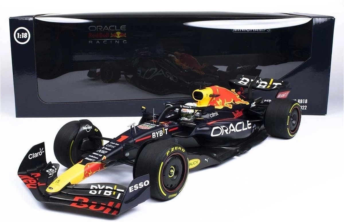 MINICHAMPS 1:18 - Redbull RB18 Honda GP Italia 2022 winner Max Verstappen