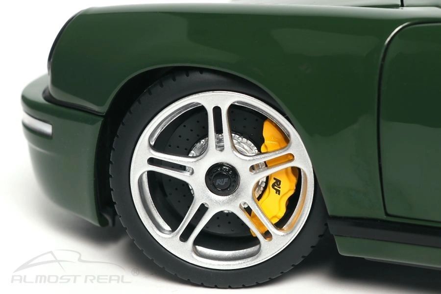 **PRE-ORDER** ALMOST REAL - RUF SCR 2018 IRISH GREEN