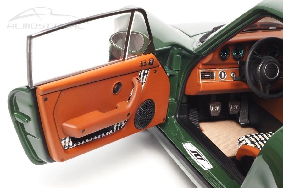 **PRE-ORDER** ALMOST REAL - RUF SCR 2018 IRISH GREEN