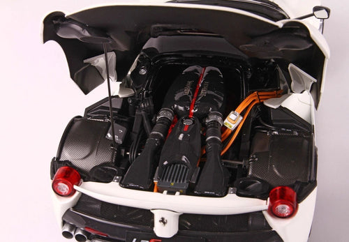 BBR - 1:18 - Ferrari LaFerrari "Aperta" Bianco Italia DIECAST FULL OPEN! foambox