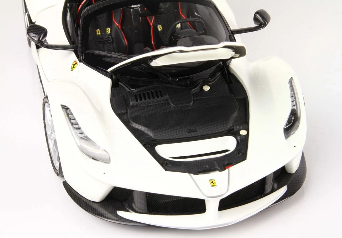 BBR - 1:18 - Ferrari LaFerrari "Aperta" Bianco Italia DIECAST FULL OPEN! foambox