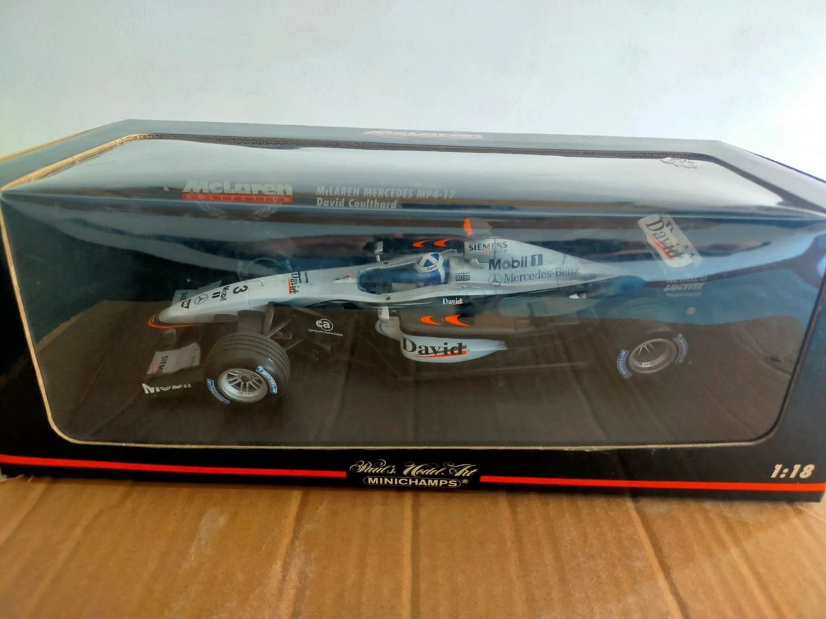 MINICHAMPS 1:18 - McLaren Mercedes, MP4-17 West #3 D. Coulthard