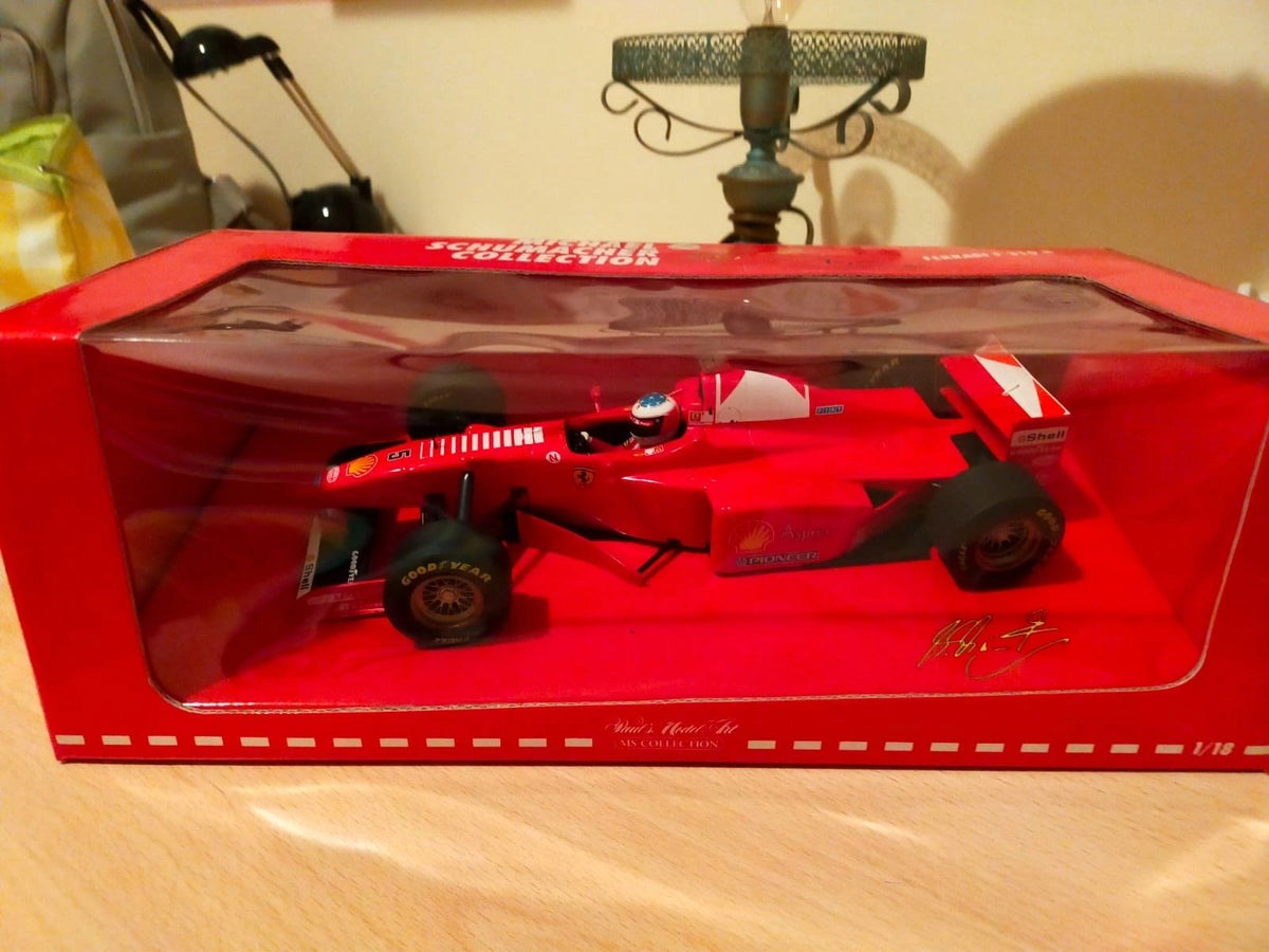 MINICHAMPS 1:18 - Ferrari F 310B 1997 M Schumacher #5