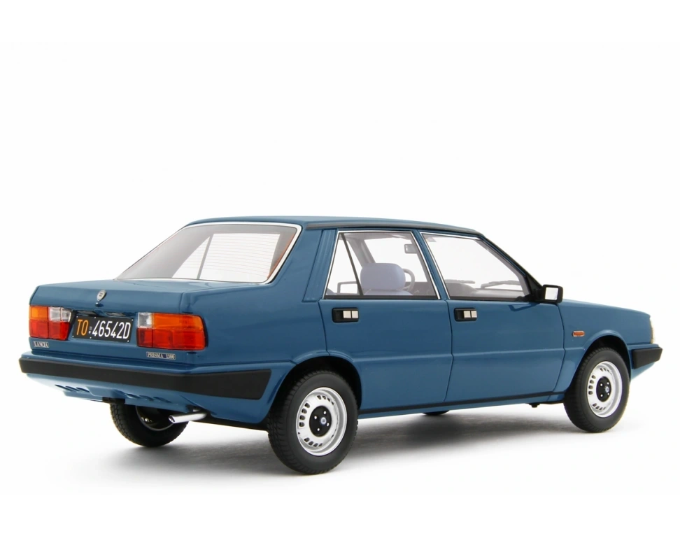 LAUDORACING 1:18 - Lancia Prisma 1300 (MY 1985) Blu + Optional Decals 1500 - 1600 - Diesel - Turbo Ds