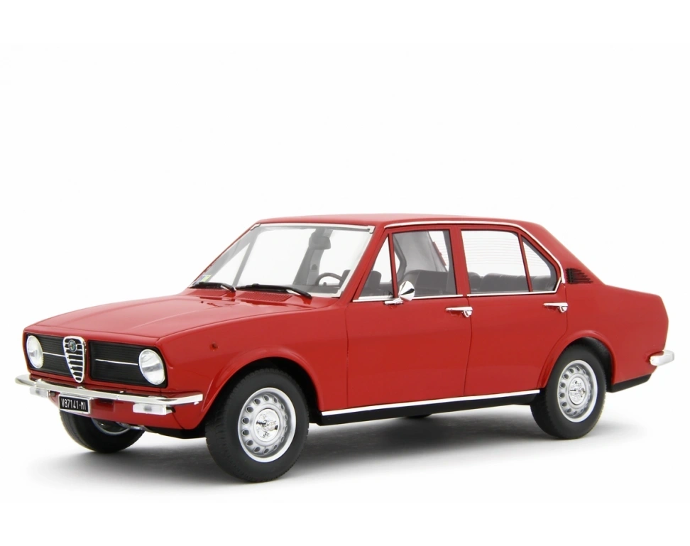 LAUDORACING - 1:18 ALFA ROMEO ALFETTA 1.6 1975 Rosso LM178N