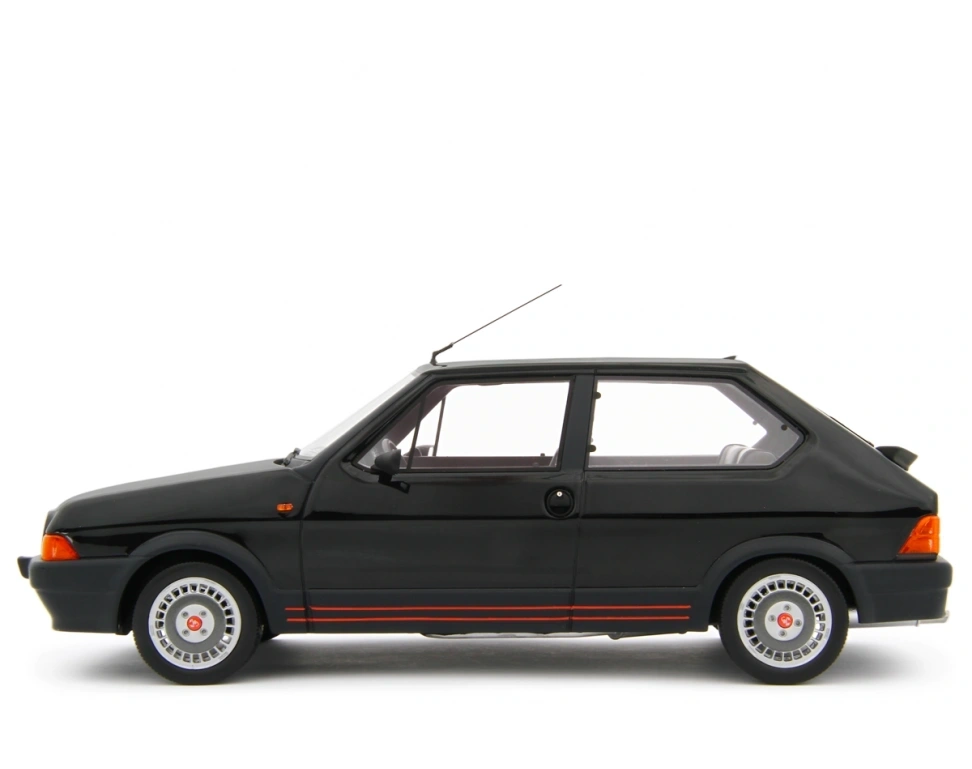 LAUDORACING - 1:18 Fiat Ritmo 130 TC Abarth 1985 Nero