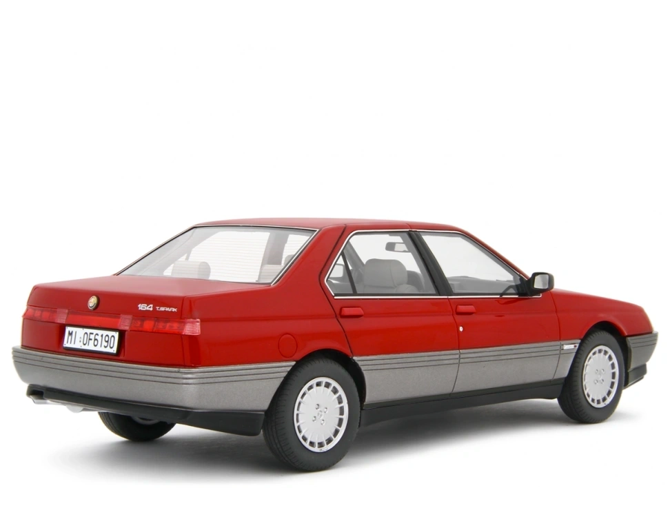 LAUDORACING - 1:18 - Alfa Romeo 164 2.0 Twin Spark 1987 Rosso