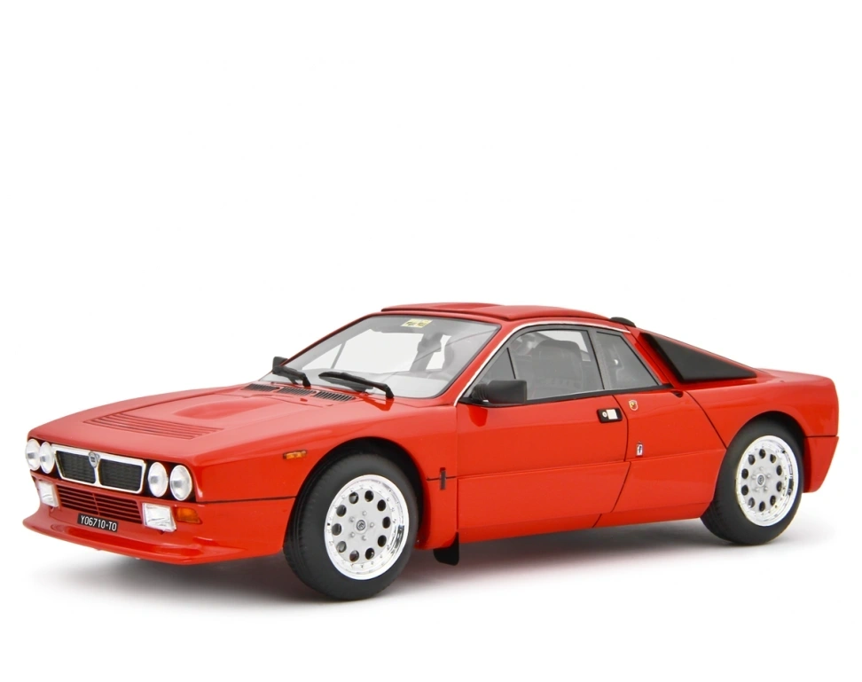 LAUDORACING - 1:18 LANCIA 037 Rally Stradale 1982