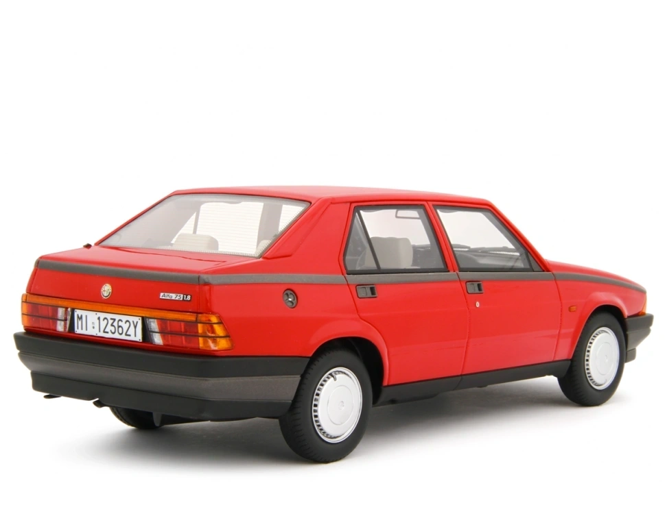 LAUDORACING - 1:18 ALFA ROMEO 75 1.6-1.8i 1985 Rosso