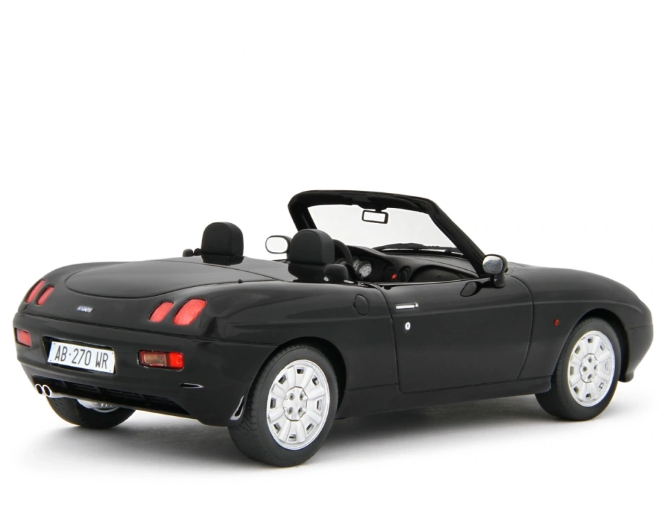 LAUDORACING - 1:18 Fiat Barchetta 1.8 1995 Nero