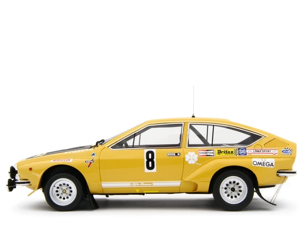 LAUDORACING 1:18 - Alfa Romeo Alfetta Gr.2 Autodelta Rally 4 Regioni 1975 Svizzero-Masetto