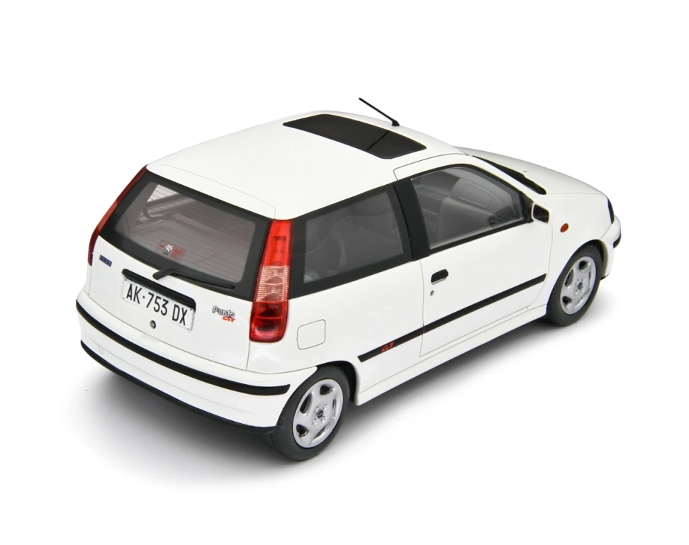 LAUDORACING - 1:18 Fiat Punto GT 1400 2° serie 1996 Bianco