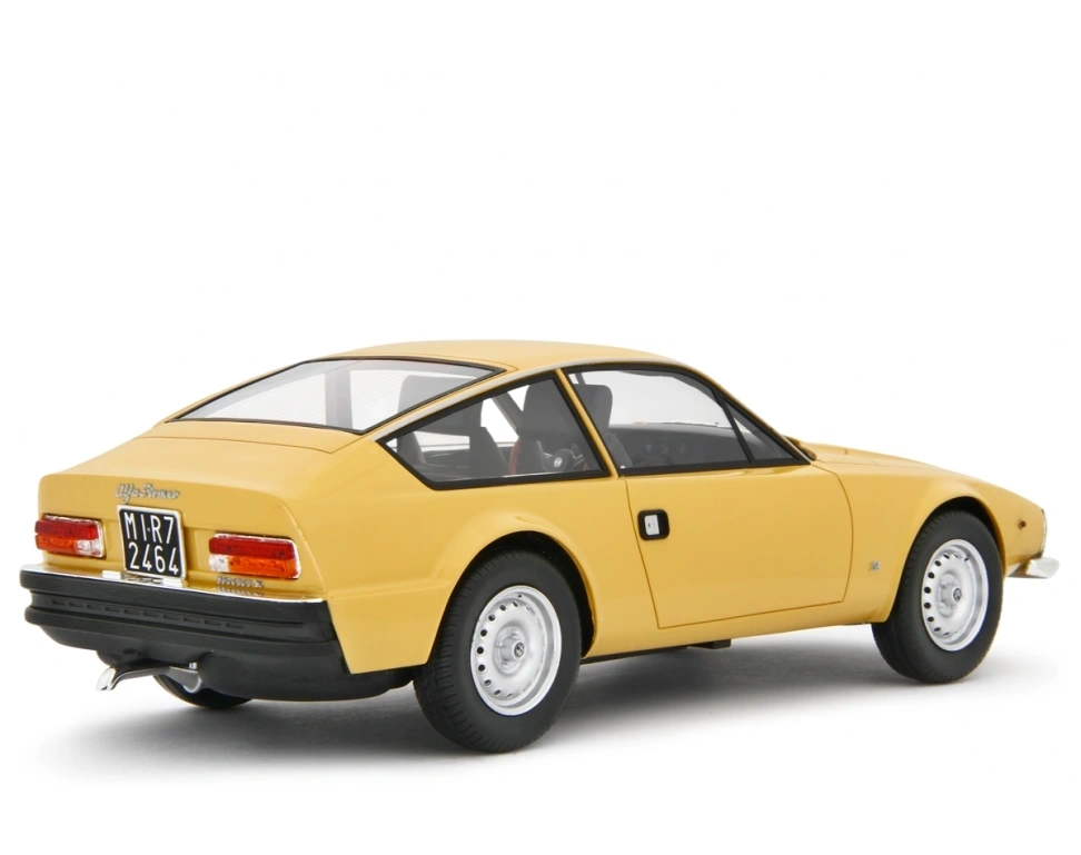 LAUDORACING 1:18 - Alfa Romeo Giulia GT Junior Zagato 1.6 Giallo beige