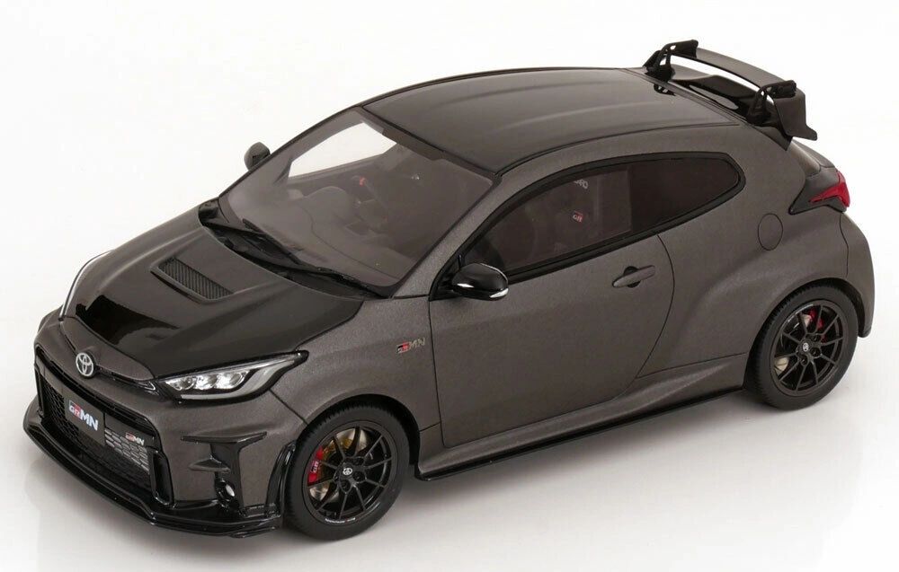 OTTOMOBILE 1:18 - Toyota Yaris GR Circuit Package black - 2022