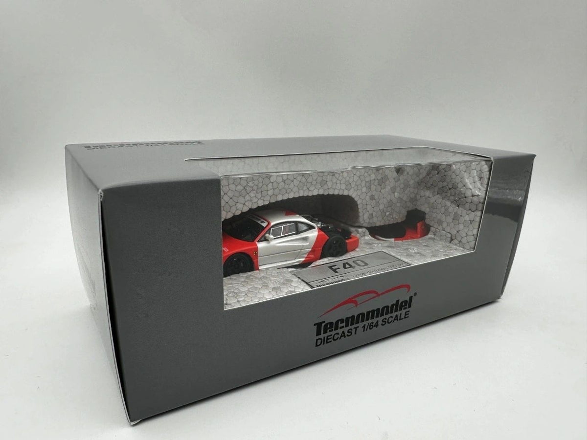 TECNOMODEL 1:64 - Ferrari F40 LM Granturismo edition engine opening