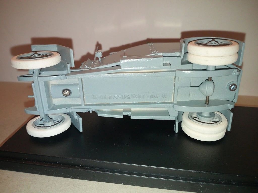 ESDO 1:43 - Renault Ty.ED Automitrailleuse vehicule 1915 Factory handbuilt Resin metal Kit