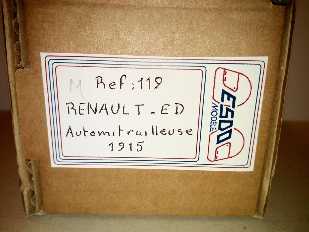 ESDO 1:43 - Renault Ty.ED Automitrailleuse vehicule 1915 Factory handbuilt Resin metal Kit