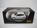 IXO 1:43 - Fiat Punto KitCar plain-body white base STI003