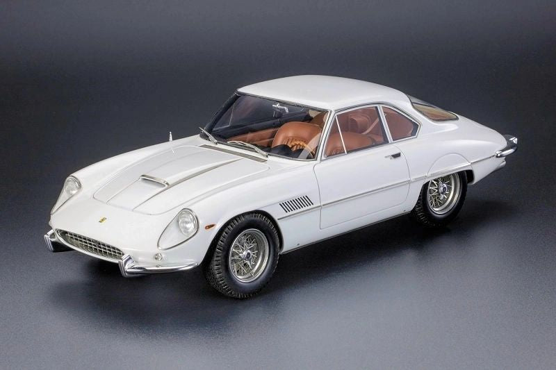 TOP MARQUES 1:18 - Ferrari 400 Superamerica serie I bianco 1961