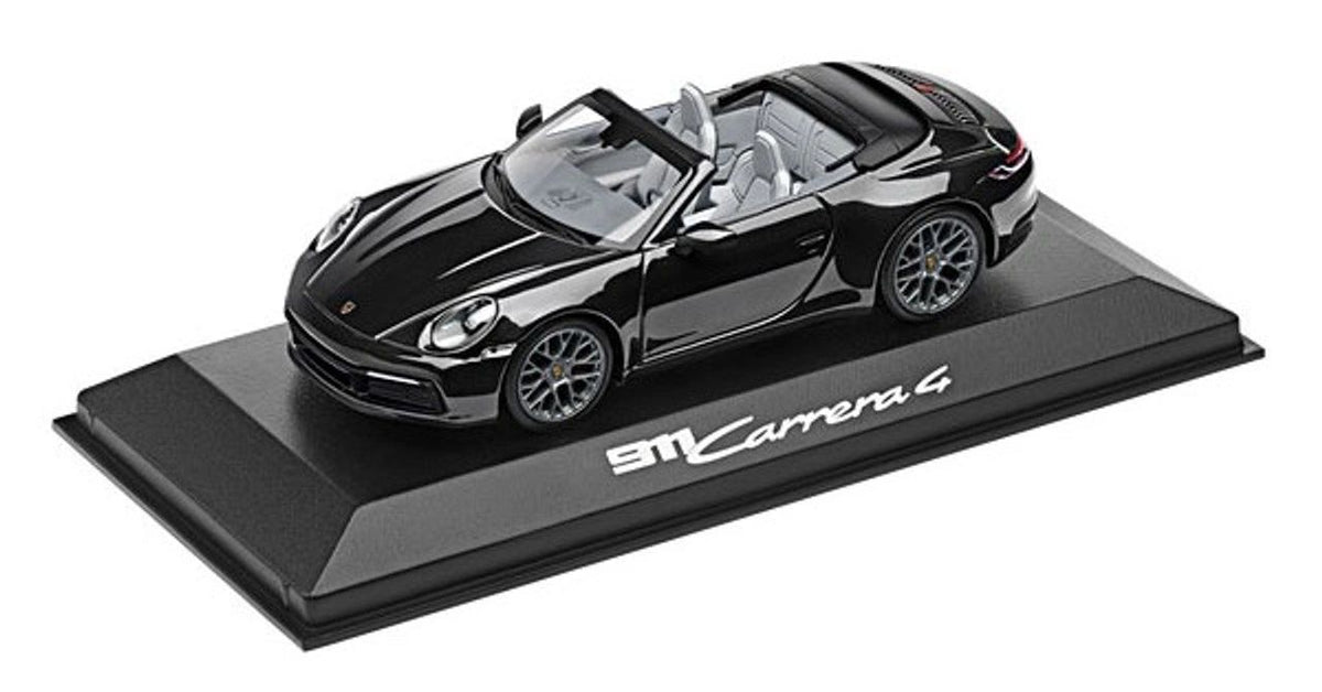 SPARK 1:43 - Porsche 992 Carrera 4 Cabrio 2019 black