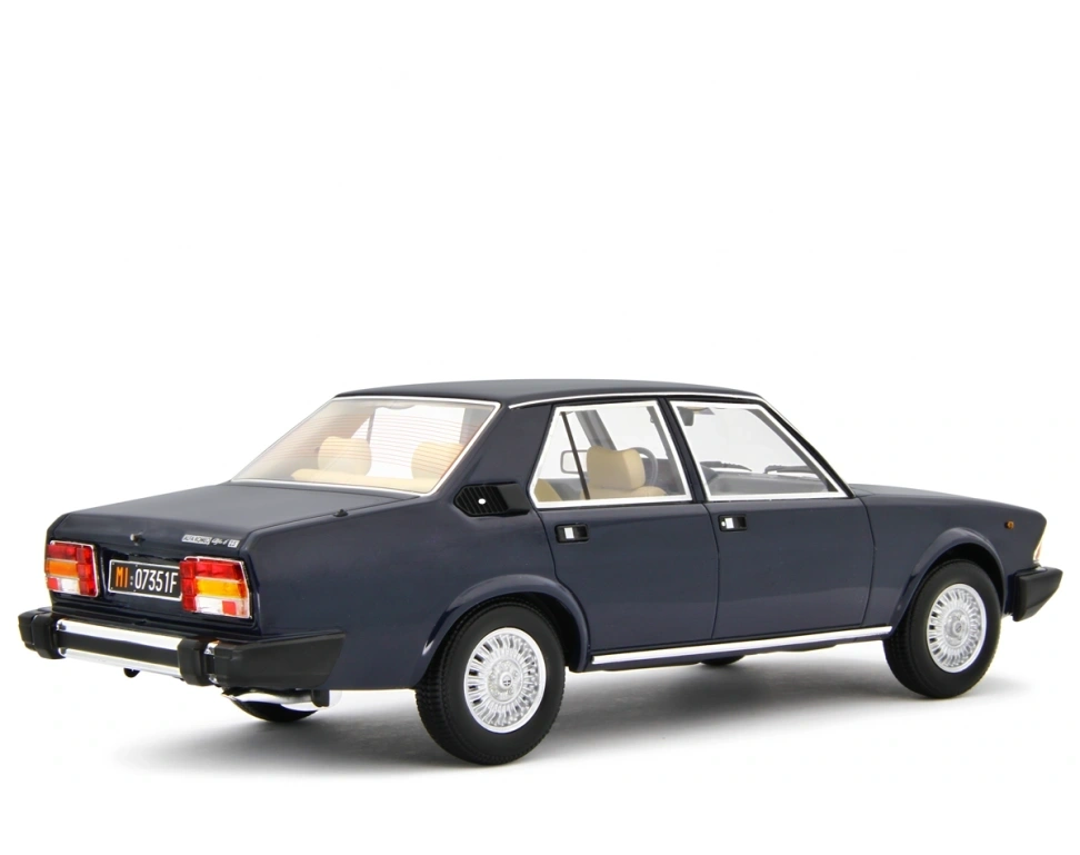 LAUDORACING - 1:18 ALFA ROMEO ALFA 6 1979 Blu cobalto