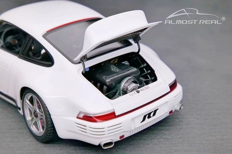 ALMOST REAL - RUF SCR 2018 WHITE - 880203