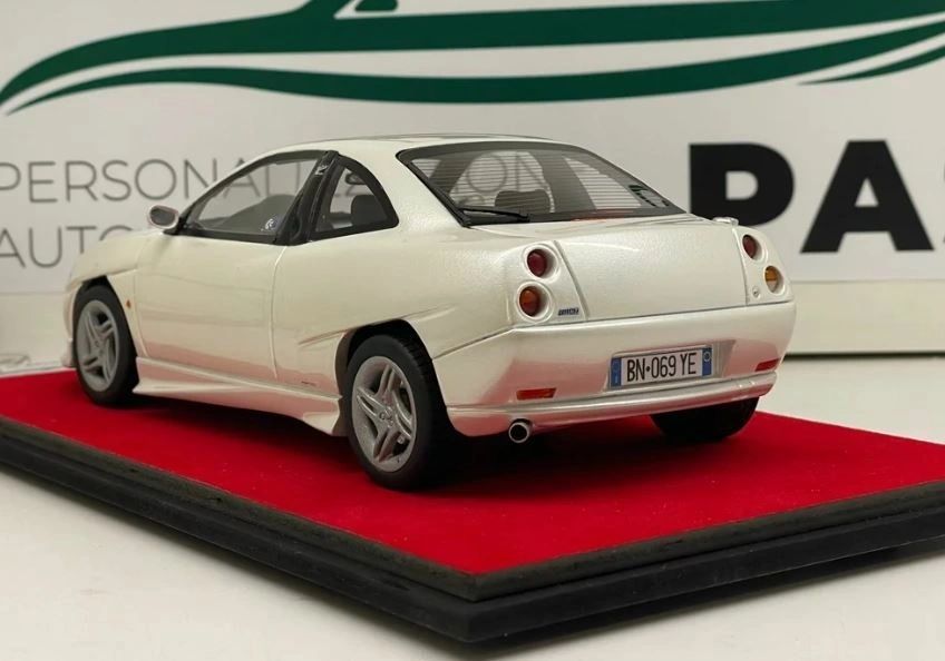 P.A.S. - 1:18 -Fiat Coupè 2.0 16v Turbo Plus bodykit bianco-perla