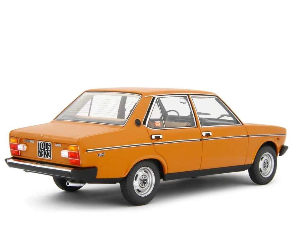 LAUDORACING - 1:18 Fiat 131 1600 Mirafiori Special 1974 Arancio