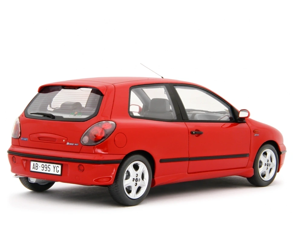 LAUDORACING - 1:18 Fiat Bravo 2.0 HGT 1995 Rosso Smalto