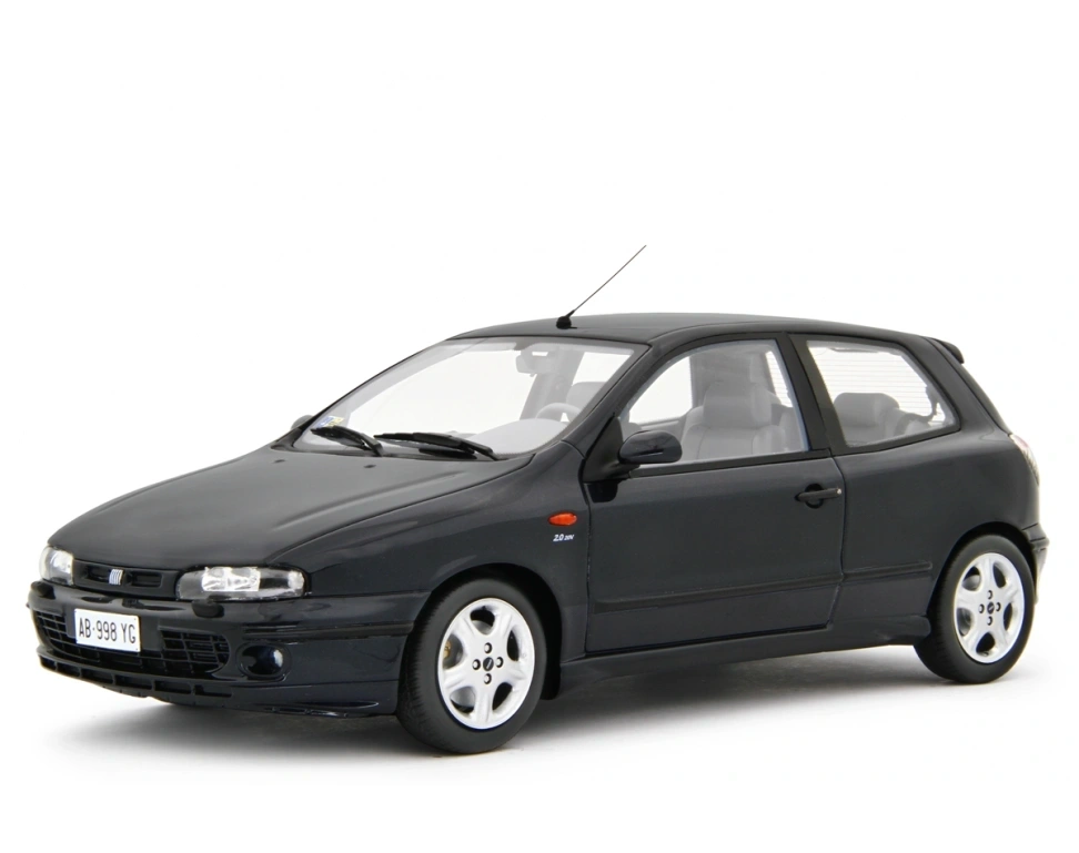 LAUDORACING - 1:18 Fiat Bravo 2.0 HGT 1995 Nero met.