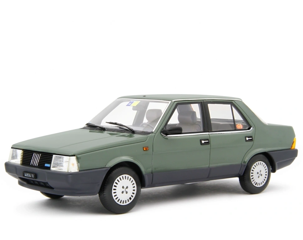 LAUDORACING - 1:18 FIAT REGATA 70S 1983 Grigio met.