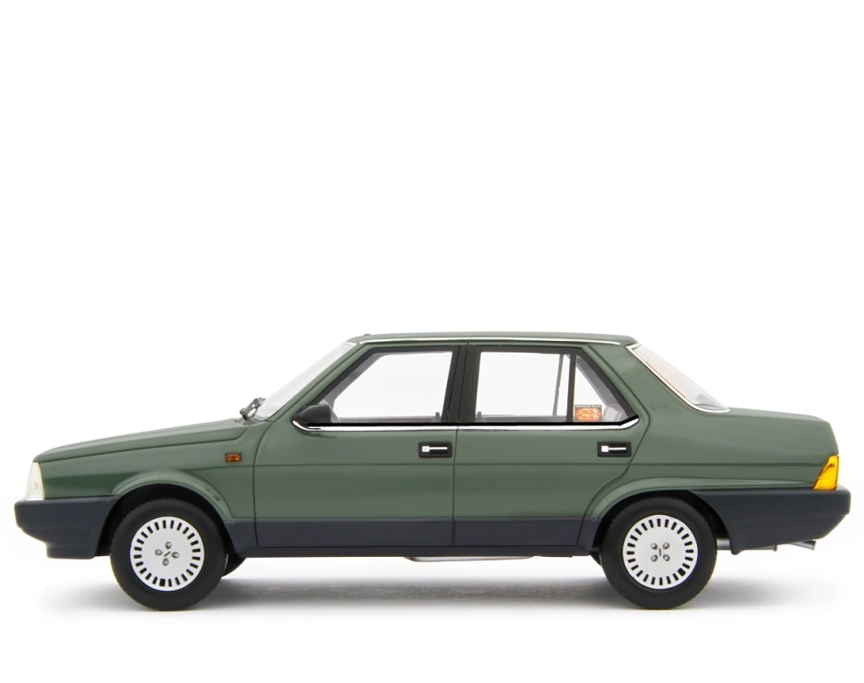 LAUDORACING - 1:18 FIAT REGATA 70S 1983 Grigio met.