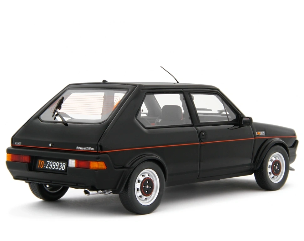 LAUDORACING - 1:18 Fiat Ritmo 105 TC 1981 Nero