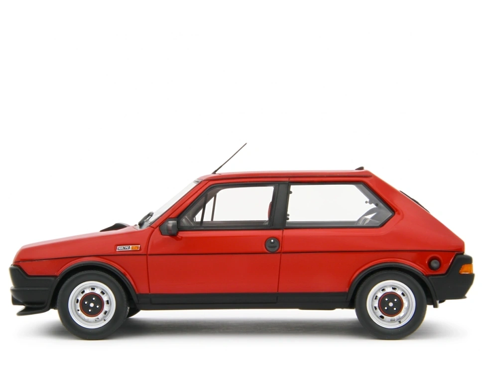 LAUDORACING - 1:18 Fiat Ritmo 105 TC 1981 Rosso
