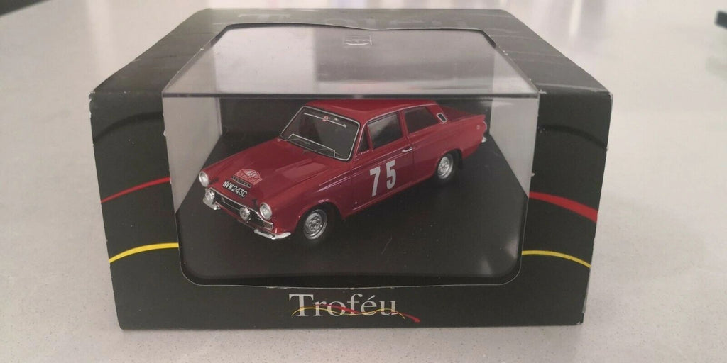 TROFEU 1:43 2202 - FORD Cortina MkI Montecarlo 1966 Clark-Melia