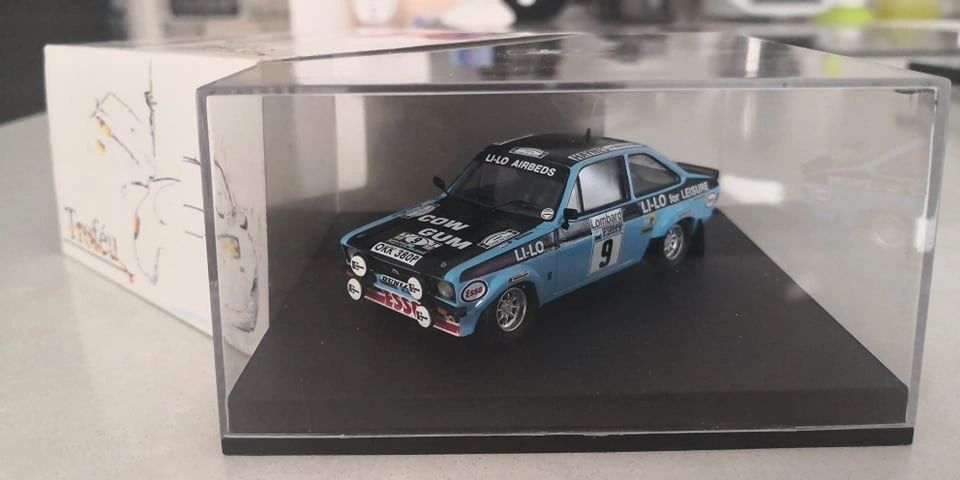 TROFEU 1:43 1017 - FORD ESCORT MKII LI-LO RAC Rally '78 Clark-Wilson