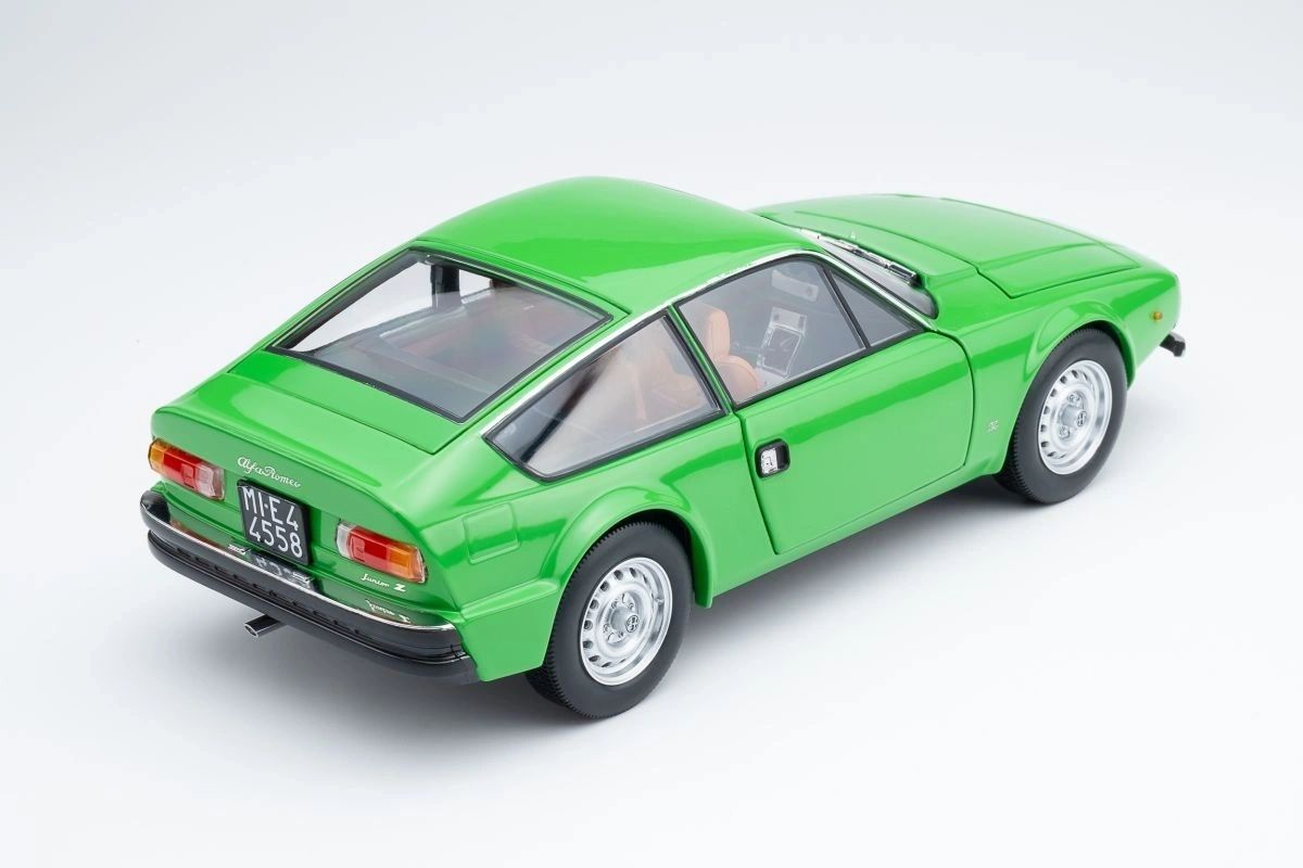 NOREV 1:18 - Alfa Romeo Junior Zagato 1969 - verde
