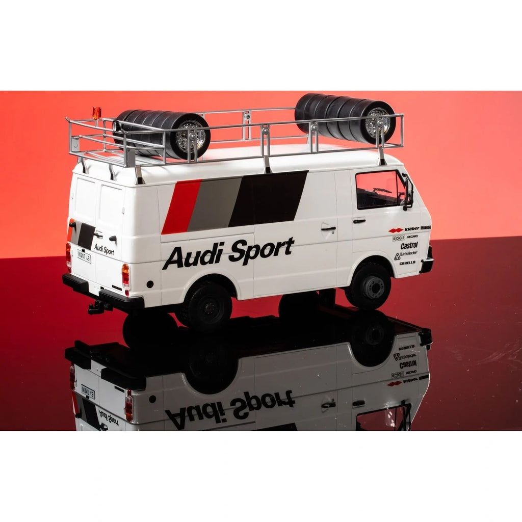 OTTOMOBILE 1:18 - Set Assistance Audi Quattro A2 Gr.B Mouton + VW LT35 Tour de Corse 1983