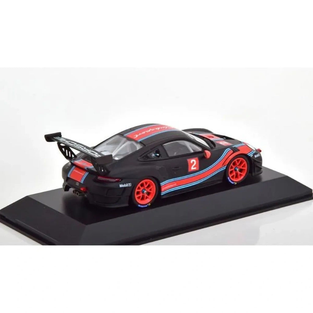 SPARK 1:43 - Porsche 991 GT2 RS Clubsport Martini